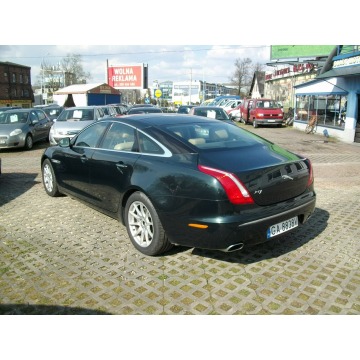 Jaguar XJ  Sedan/Limuzyna 2010,  3.0 diesel, automat - Na sprzedaż za 55 000 zł - Katowice - zdjęcie 3