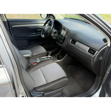 Mitsubishi Outlander  SUV 2013,  2.3 diesel, automat - Na sprzedaż za 41 999 zł - Gostyń - zdjęcie 7