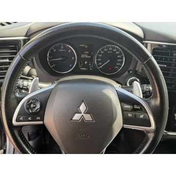 Mitsubishi Outlander  SUV 2013,  2.3 diesel, automat - Na sprzedaż za 41 999 zł - Gostyń - zdjęcie 12