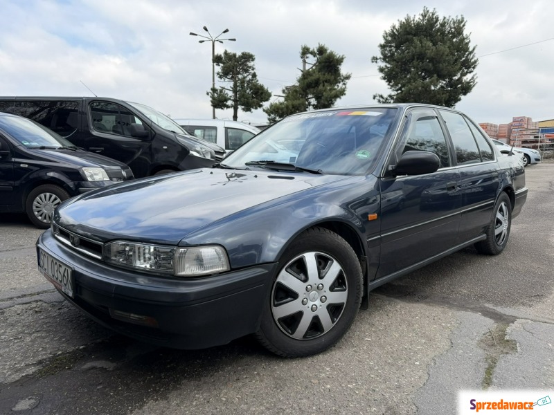 Honda Accord  Sedan/Limuzyna 1990,  2.0 benzyna, automat - Na sprzedaż za 14 000 zł - Cieszyn