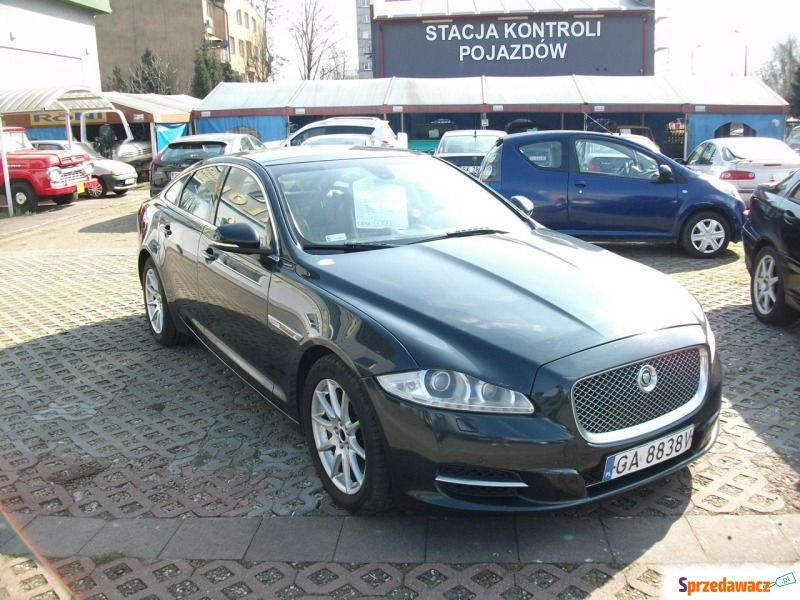 Jaguar XJ  Sedan/Limuzyna 2010,  3.0 diesel, automat - Na sprzedaż za 55 000 zł - Katowice