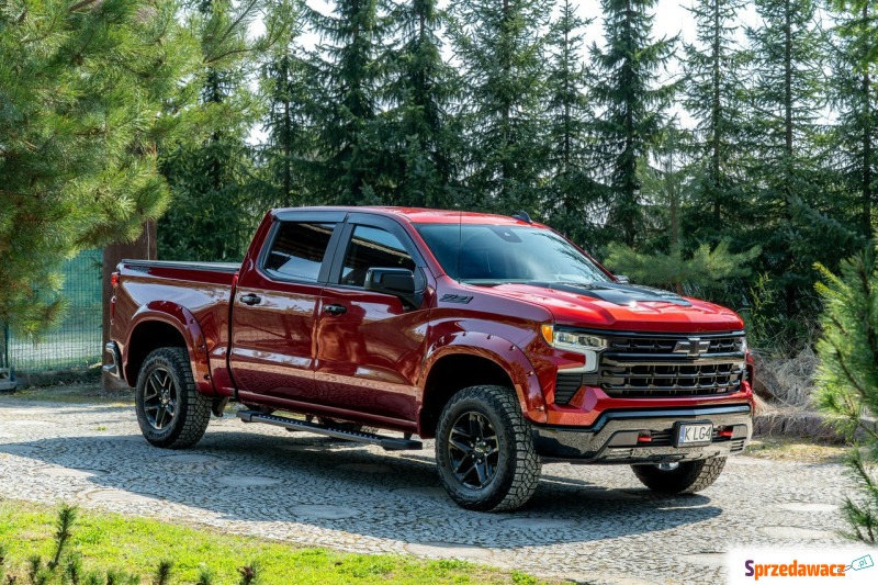 Chevrolet  2025,  5.3 benzyna, automat - Na sprzedaż za 259 777 zł - Ropczyce