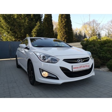 Hyundai i40 2015,  1.7 diesel, automat - Na sprzedaż za 34 900 zł - Strzegom - zdjęcie 3
