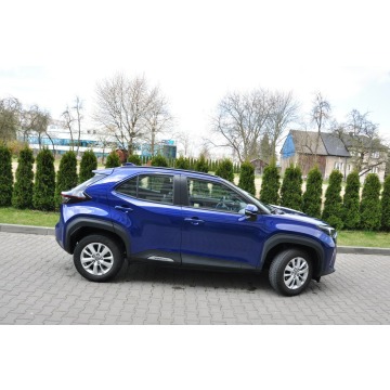 Toyota Yaris  SUV 2023,  1.5 benzyna - Na sprzedaż za 71 999 zł - Balice - zdjęcie 8