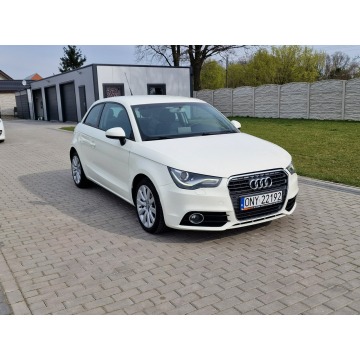 Audi A1  Hatchback 2010,  1.6 diesel - Na sprzedaż za 23 500 zł - Strobice - zdjęcie 9
