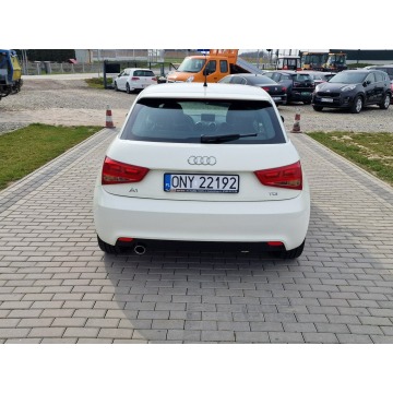 Audi A1  Hatchback 2010,  1.6 diesel - Na sprzedaż za 23 500 zł - Strobice - zdjęcie 7
