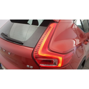 Volvo   SUV 2022,  2.0 benzyna, automat - Na sprzedaż za 93 600 zł - Warszawa - zdjęcie 12