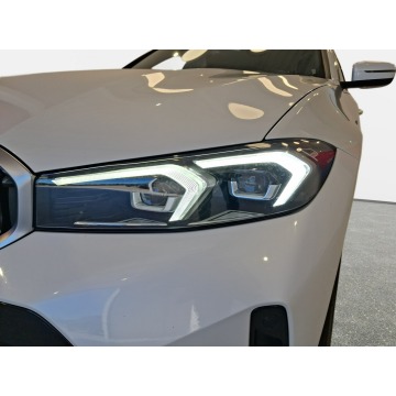 BMW Seria 3  Sedan/Limuzyna 2023,  2.0 diesel, automat - Na sprzedaż za 139 900 zł - Swarzędz - zdjęcie 9