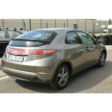 Honda Civic  Hatchback 2006,  1.3 benzyna - Na sprzedaż za 14 800 zł - Chełm - zdjęcie 10