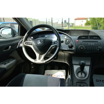 Honda Civic  Hatchback 2006,  1.3 benzyna - Na sprzedaż za 14 800 zł - Chełm - zdjęcie 12