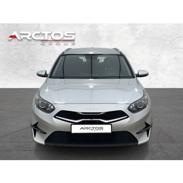 Kia Ceed  Kombi 2022,  1.5 benzyna - Na sprzedaż za 54 900 zł - Warszawa - zdjęcie 2