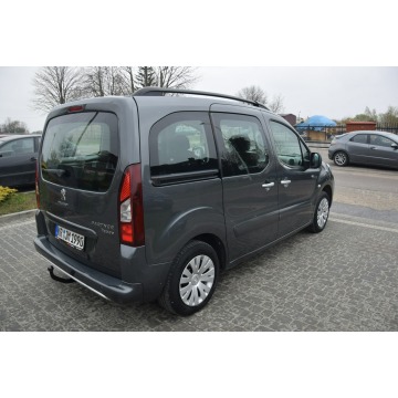 Peugeot Partner  Minivan/Van 2013,  1.6 diesel - Na sprzedaż za 19 400 zł - Majdan Sieniawski - zdjęcie 9