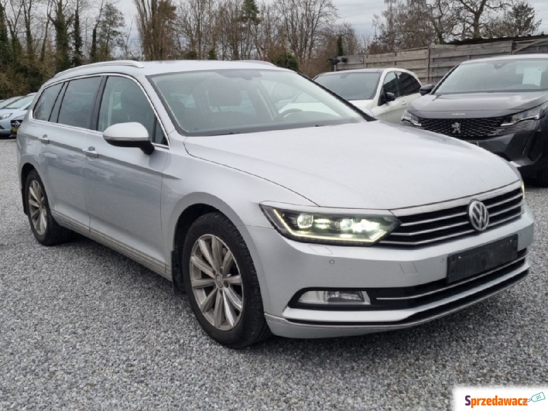 Volkswagen Passat  Kombi 2019,  1.6 diesel, automat - Na sprzedaż za 19 150 zł - Wrocław