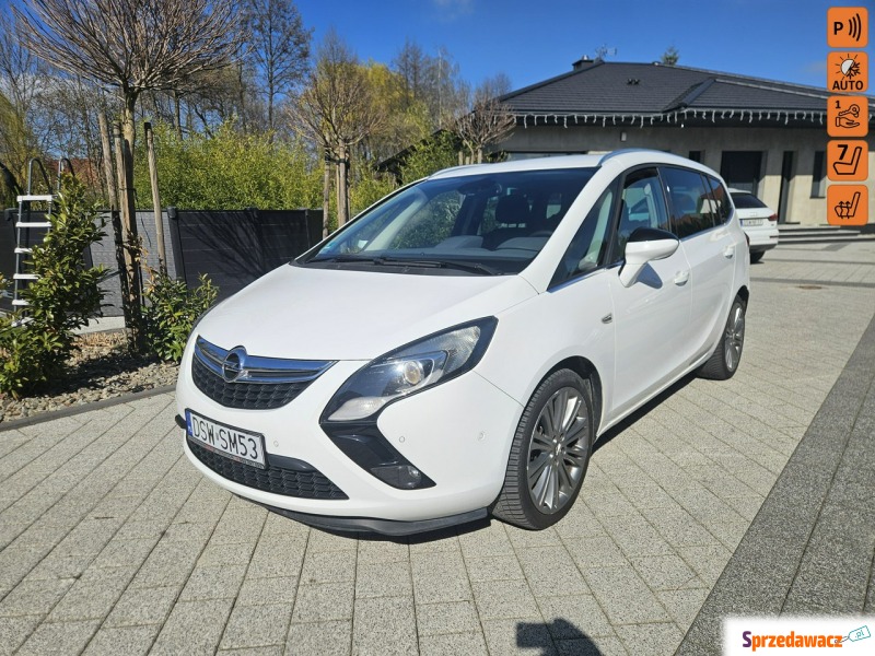 Opel Zafira  Minivan/Van 2013,  2.0 diesel - Na sprzedaż za 24 900 zł - Strzegom