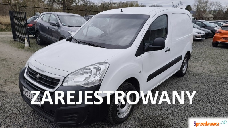 Peugeot Partner 2018,  1.6 diesel - Na sprzedaż za 19 500 zł - Szczecin