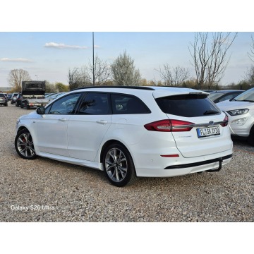 Ford Mondeo 2018,  2.0 diesel, automat - Na sprzedaż za 53 999 zł - Nowe Sójki - zdjęcie 11