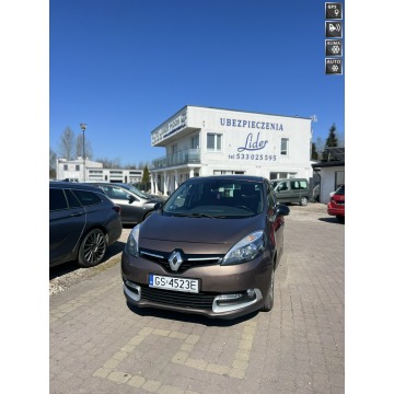 Renault Scenic - 2015
