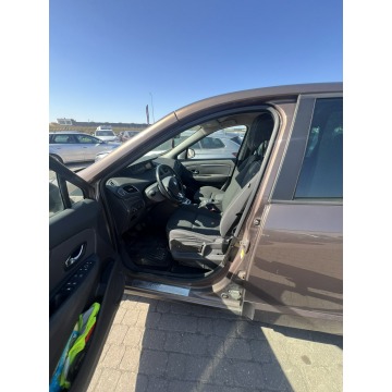 Renault Scenic  Minivan/Van 2015,  1.5 diesel - Na sprzedaż za 17 500 zł - Słupsk - zdjęcie 10