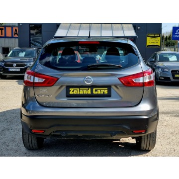 Nissan Qashqai  SUV 2015,  1.2 benzyna - Na sprzedaż za 34 900 zł - Szczecin - zdjęcie 6