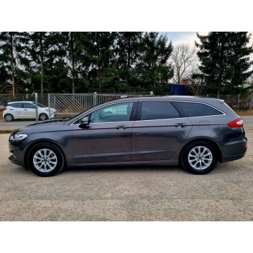Ford Mondeo 2018,  1.5 benzyna - Na sprzedaż za 44 900 zł - Szczecin - zdjęcie 8