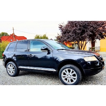 Volkswagen Touareg  Terenowy 2004,  2.5 diesel - Na sprzedaż za 17 000 zł - Dzierżoniów - zdjęcie 3