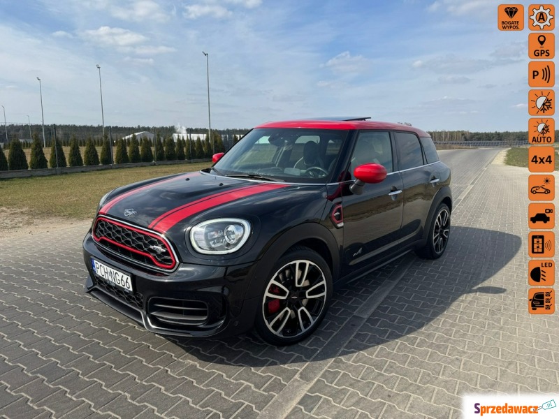 Mini   SUV 2019,  2.0 benzyna, automat - Na sprzedaż za 125 900 zł - Margonin