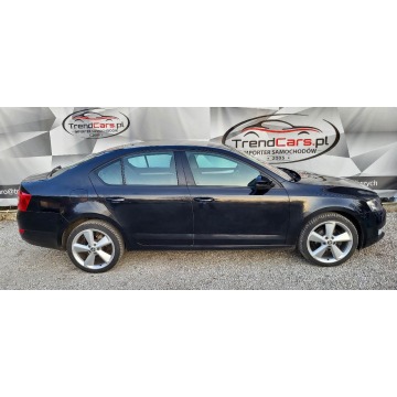 Skoda Octavia  Hatchback 2014,  1.6 - Na sprzedaż za 32 990 zł - Wałbrzych - zdjęcie 4