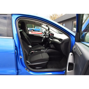 Ford Focus  Hatchback 2022,  1.0 benzyna - Na sprzedaż za 59 900 zł - Warszawa - zdjęcie 8