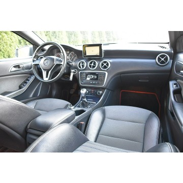 Mercedes - Benz A-klasa  Hatchback 2016,  1.5 diesel - Na sprzedaż za 39 900 zł - Nowe Kucice - zdjęcie 6