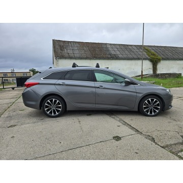 Hyundai i40 2015,  1.7 diesel, automat - Na sprzedaż za 39 999 zł - Białogard - zdjęcie 5