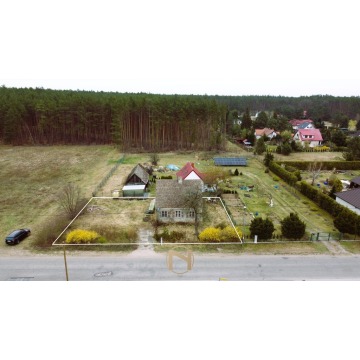 Dom na sprzedaż, 76m², 4 pokoje, działka 663m², Zdroisko