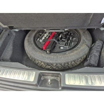 Mercedes - Benz GLS-klasa  SUV 2016,  4.6 benzyna, automat - Na sprzedaż za 93 270 zł - Komorniki - zdjęcie 8