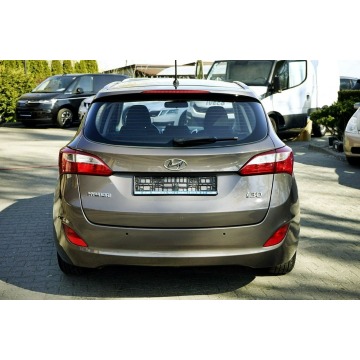 Hyundai i30 2014,  1.6 diesel - Na sprzedaż za 23 500 zł - Płock - zdjęcie 5