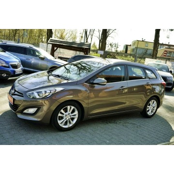 Hyundai i30 2014,  1.6 diesel - Na sprzedaż za 23 500 zł - Płock - zdjęcie 8