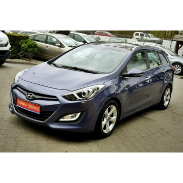 Hyundai i30  Kombi 2012,  1.6 diesel - Na sprzedaż za 23 700 zł - Płock - zdjęcie 9