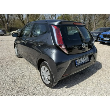 Toyota Aygo  Hatchback 2014,  1.0 benzyna - Na sprzedaż za 26 800 zł - Pęcice - zdjęcie 8