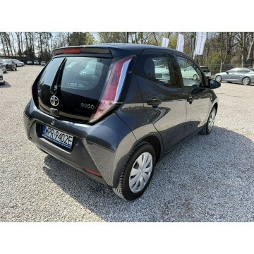 Toyota Aygo  Hatchback 2014,  1.0 benzyna - Na sprzedaż za 26 800 zł - Pęcice - zdjęcie 12