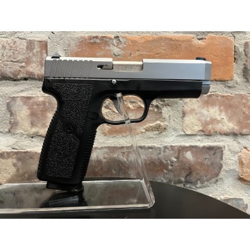 Pistolet KAHR CT9 kal. 9×19