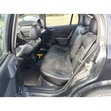 Opel Astra  Hatchback 2003,  2.0 diesel - Na sprzedaż za 3 300,00 zł - Tarnów - zdjęcie 6