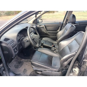Opel Astra  Hatchback 2003,  2.0 diesel - Na sprzedaż za 3 300,00 zł - Tarnów - zdjęcie 5