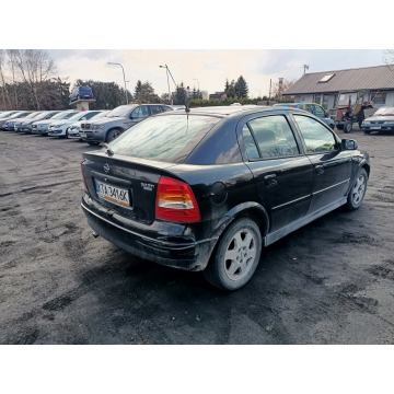 Opel Astra  Hatchback 2003,  2.0 diesel - Na sprzedaż za 3 300,00 zł - Tarnów - zdjęcie 4