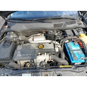 Opel Astra  Hatchback 2003,  2.0 diesel - Na sprzedaż za 3 300,00 zł - Tarnów - zdjęcie 8