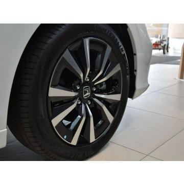 Honda Civic  Hatchback 2025,  2.0 hybryda, automat - Na sprzedaż za 128 975 zł - Warszawa - zdjęcie 10