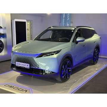 Omoda 7  SUV 2025,  1.5 hybryda, automat - Na sprzedaż za 153 900 zł - Piotrków Trybunalski - zdjęcie 4