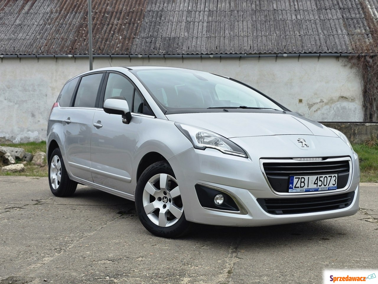 Peugeot 5008 2016