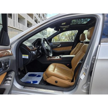 Mercedes - Benz E-klasa  Kombi 2011,  3.5 benzyna, automat - Na sprzedaż za 49 900 zł - Warszawa - zdjęcie 4