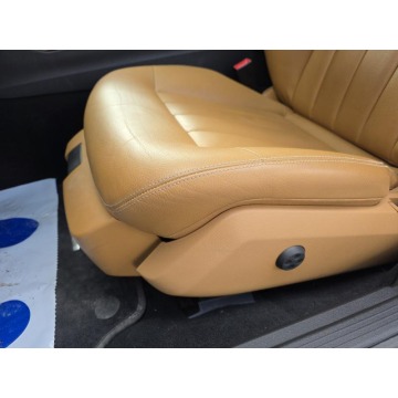 Mercedes - Benz E-klasa  Kombi 2011,  3.5 benzyna, automat - Na sprzedaż za 49 900 zł - Warszawa - zdjęcie 6