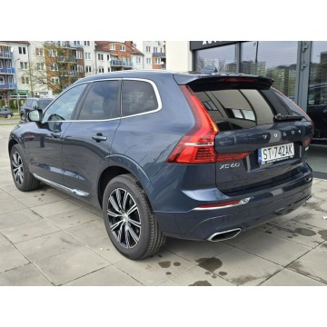 Volvo   SUV 2020,  2.0 diesel, automat - Na sprzedaż za 135 900 zł - Tychy - zdjęcie 2