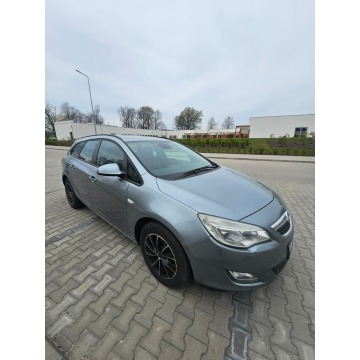 Opel Astra - Klimatyzacja - 1.7cdti - 2011r