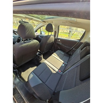 Peugeot 207 2010,  1.6 diesel - Na sprzedaż za 8 800,00 zł - Głogów - zdjęcie 8